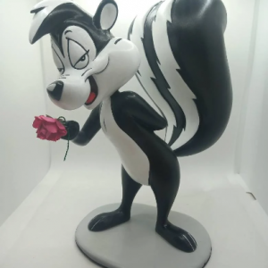 Pepe Lepew sculpture