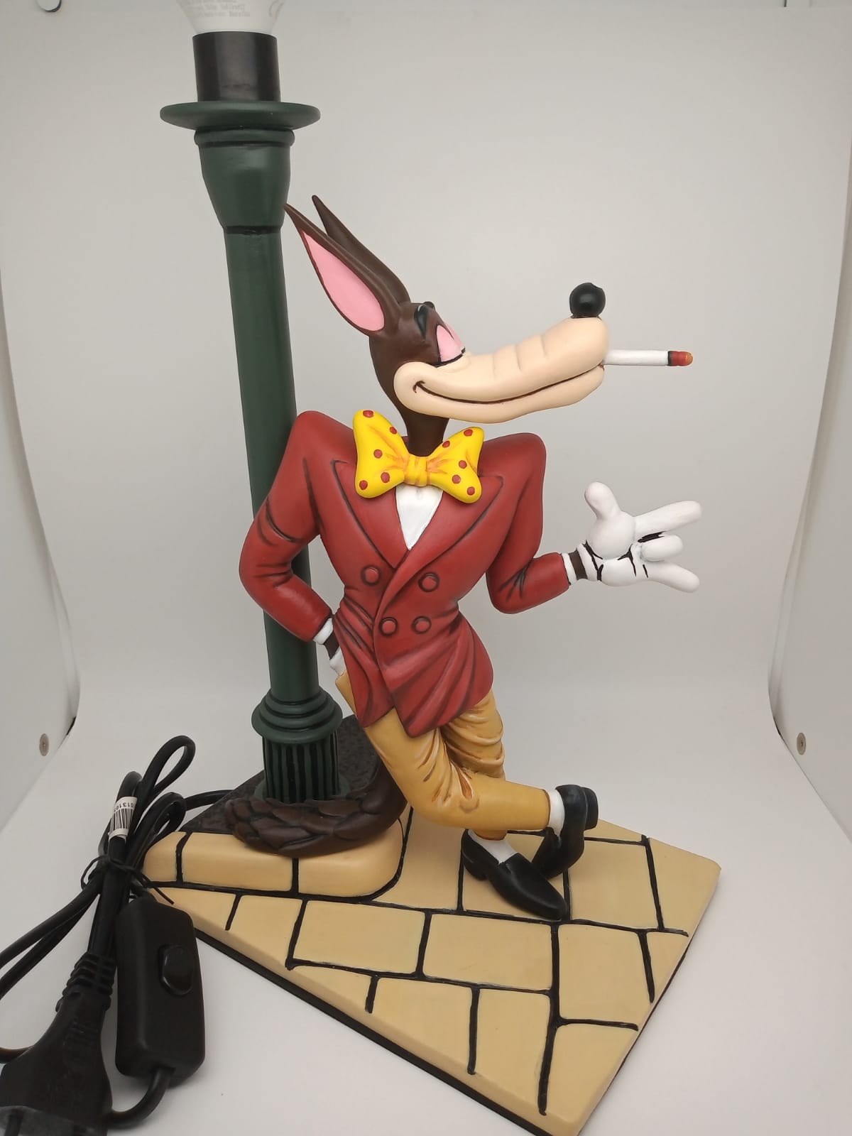 Slick Joe McWolf sculpture
