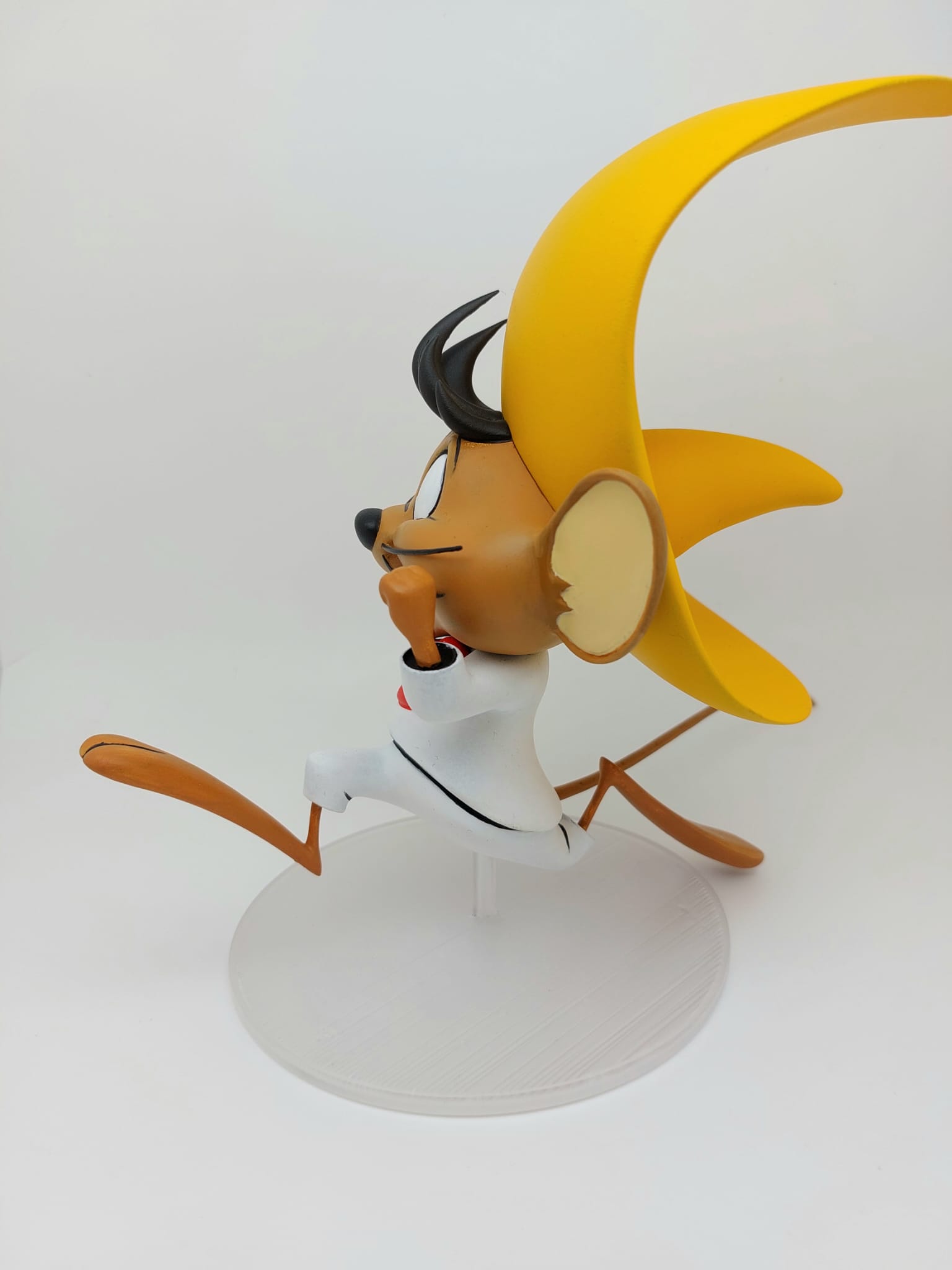 speedy gonzales sculpture